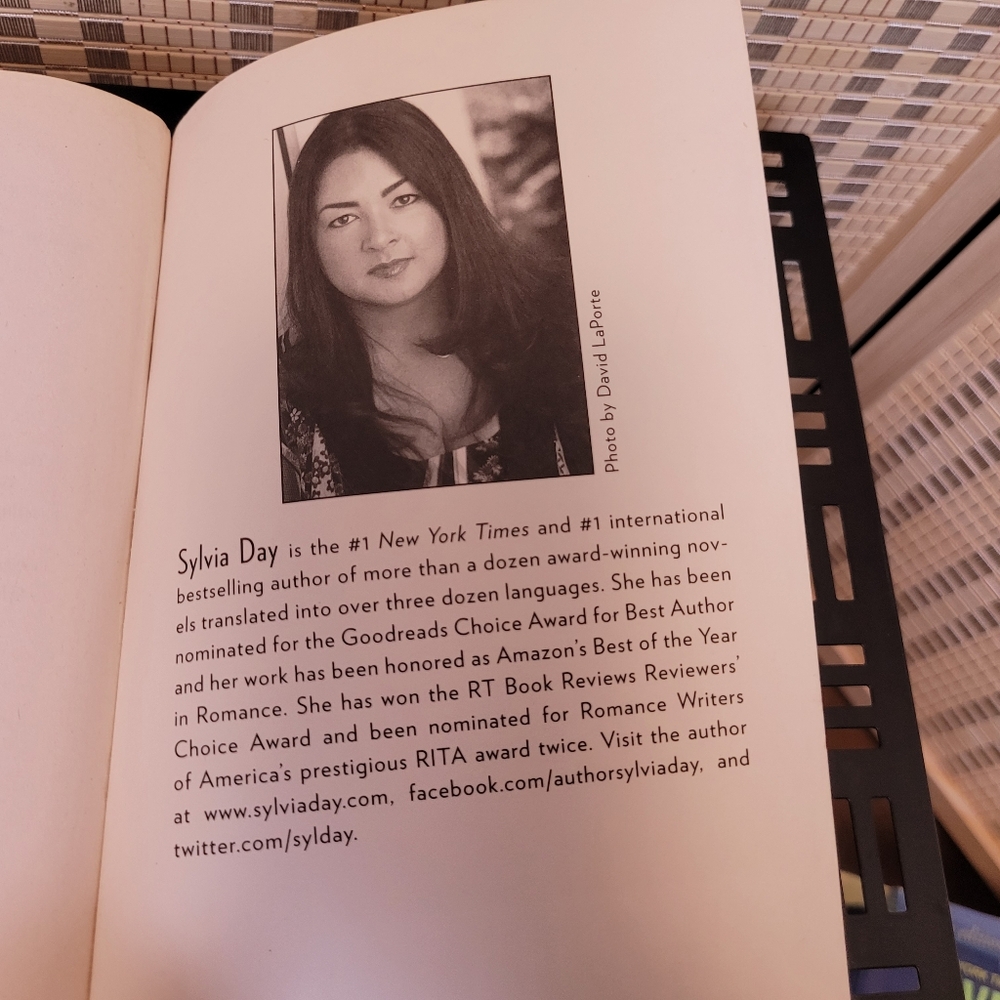 Entwined with You by - Green Cover Hardcover - Picture 4 of 9